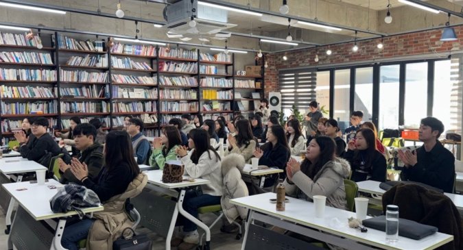 ▲ 배움의 숲 나무학교, 배움이 있는 성장교실 안내