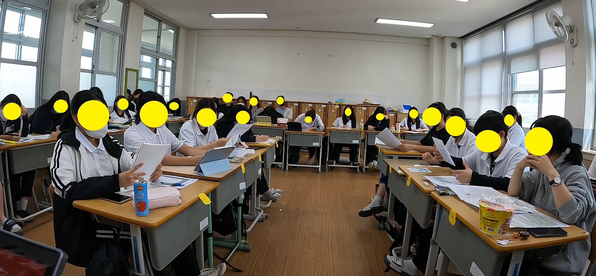 환경 정책 토론 장면